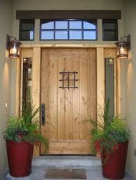 porta externa de madeira