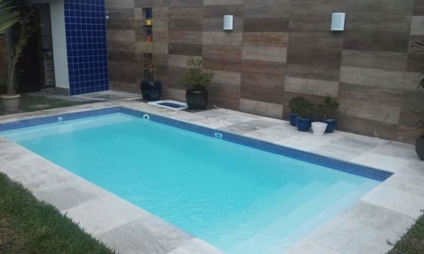 piscina dominica
