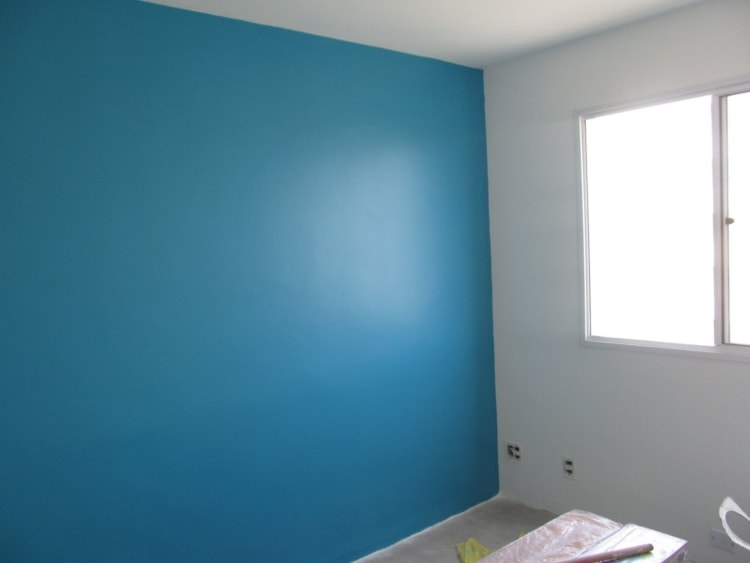 Tinta óleo azul para parede da sala