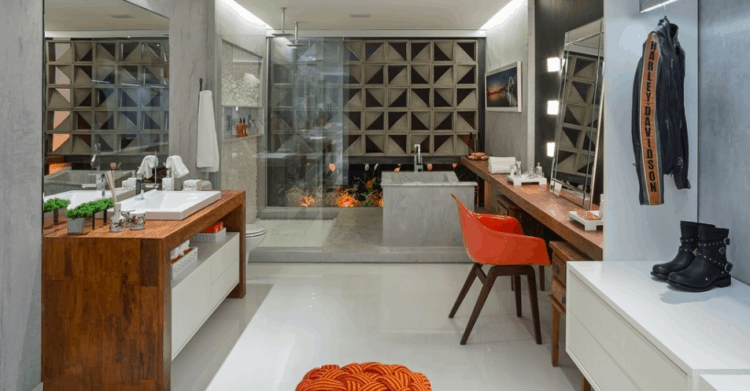 Closet simples com banheiro oferecem agilidade e aconchego ao ambiente