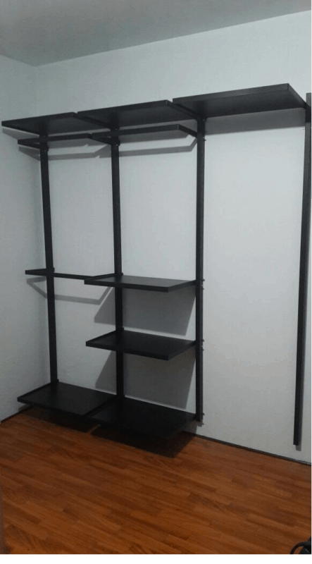 closet preto simples em metal