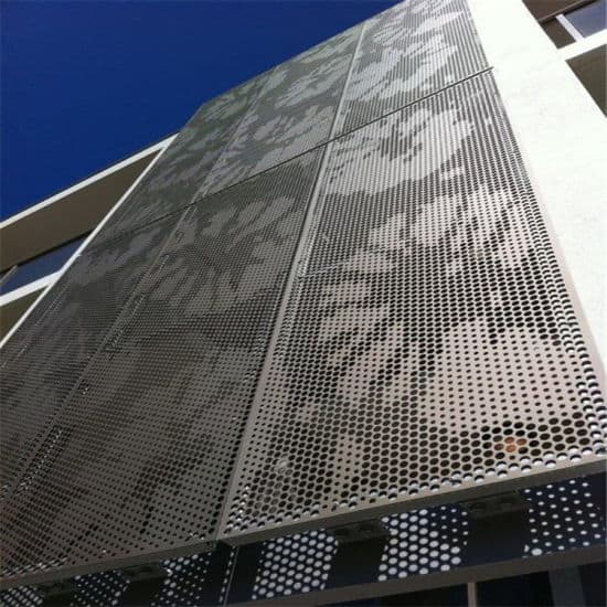 painel metalico para fachada ventilada