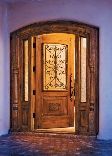Porta de Entrada de madeira
