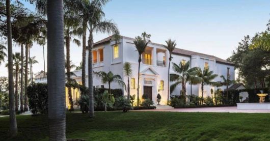 Casas de luxo: No campo branca