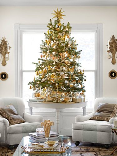 Casas decoradas: Decoração de Natal com árvore dourada