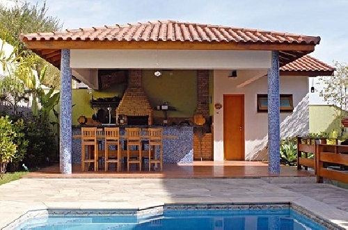 Edículas simples: Com piscina