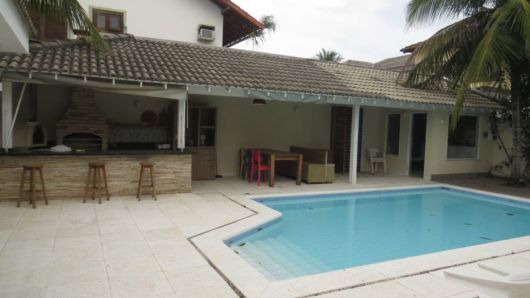 Edículas simples: Com piscina