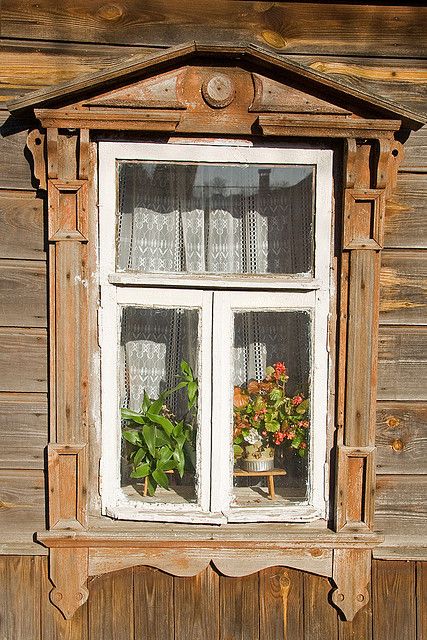 Janela de madeira antiga