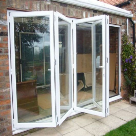 Porta camarão: De vidro branca