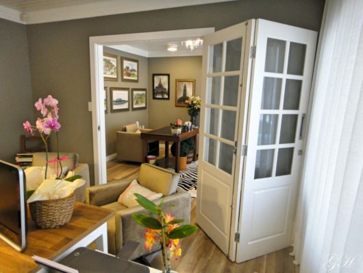 Porta camarão: Para sala com a cor branca