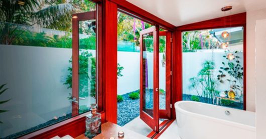 Porta camarão: Com fechadura