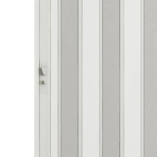 Porta Sanfonada com fechadura branca