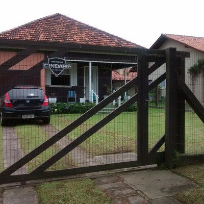 casa simples com portão