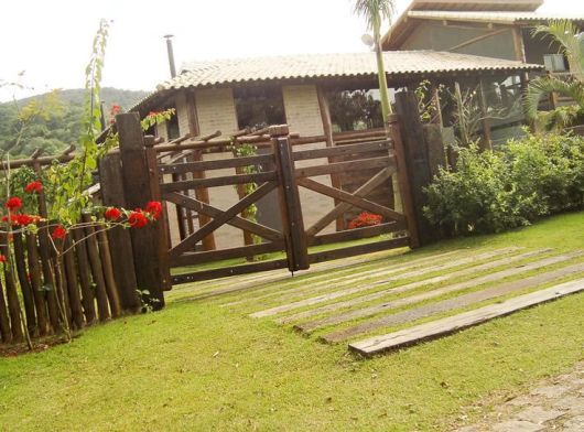 portão rústico para sítio