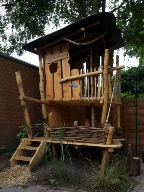 Casa na árvore: simples