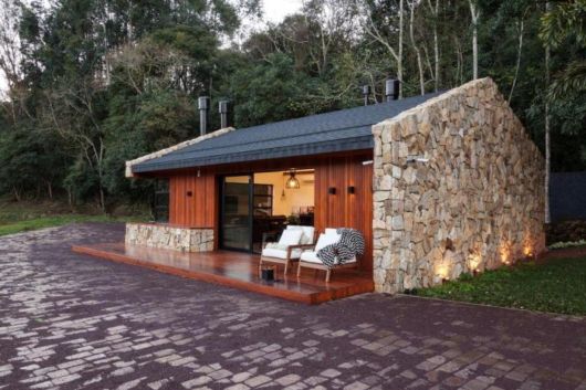 Aposte em regiões montanhosas para construir um refúgio