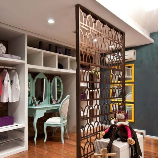 Closet pequeno: Com penteadeira