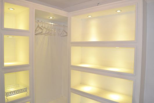Closet pequeno: Em gesso
