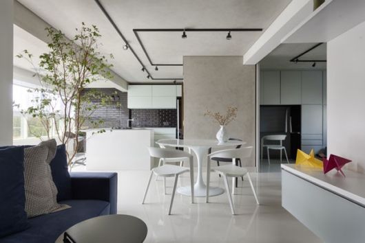 Decoração Minimalista: Apartamento branco e cinza