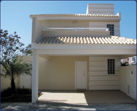 Fachadas de casas populares: Sobrado com garagem