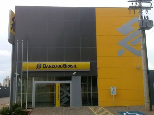 Fachadas em ACM: Banco do Brasil