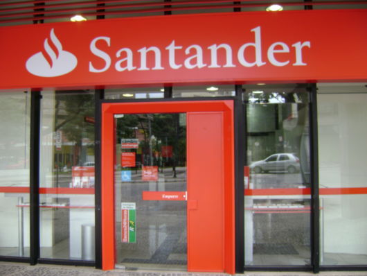 Fachadas em ACM: Banco Santander