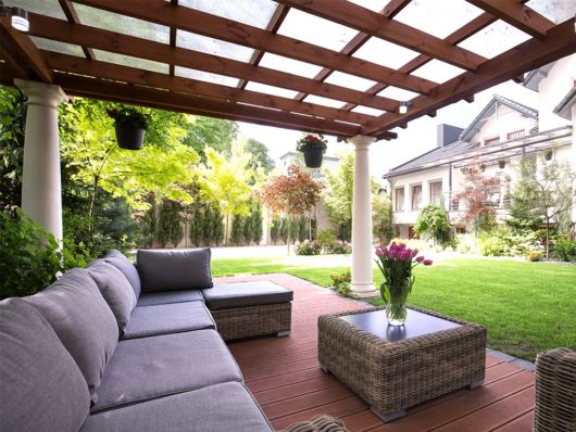 Pergolado: Com vidro