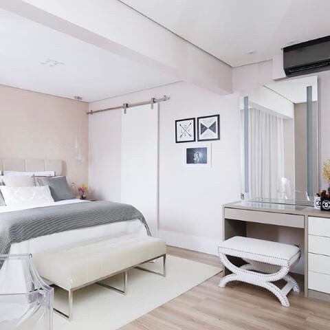 Porta de correr de madeira: Para quarto