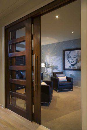 Porta de correr de madeira: Com vidro