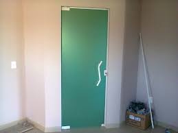 Porta de vidro: Verde