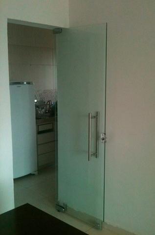 Porta de vidro: Verde