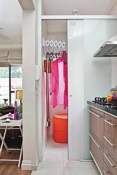 Porta de vidro: Para cozinha e lavanderia