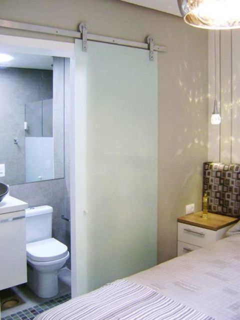 Porta de vidro: Para banheiro