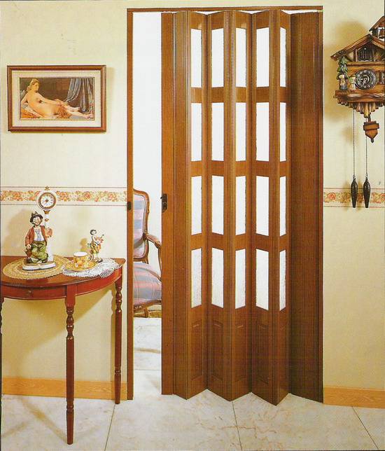 Porta para sala: Sanfonada marrom