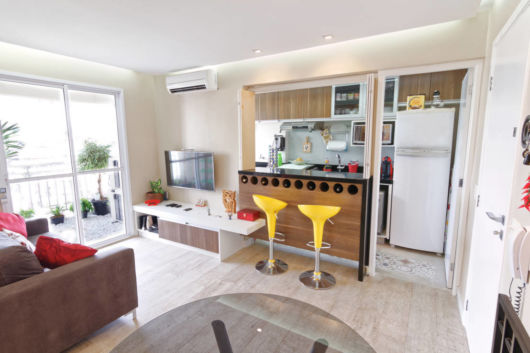 A cozinha americana é uma ótima solução para pequenos espaços