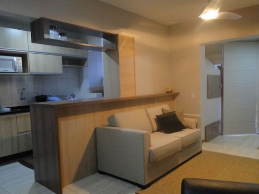 cozinha americana com sala simples