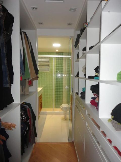 closet integrado com banheiro