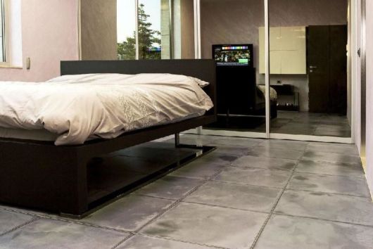 Piso de cerâmica para quarto