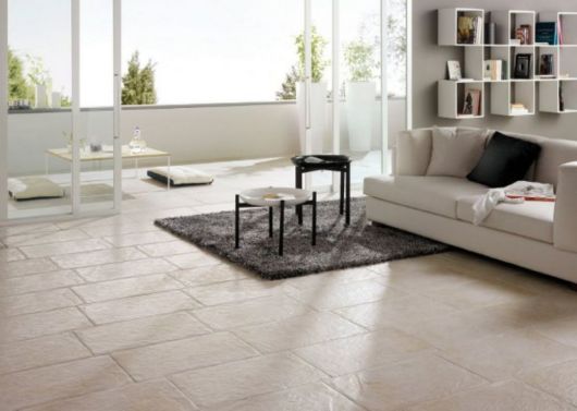 Pisos para sala de cerâmica