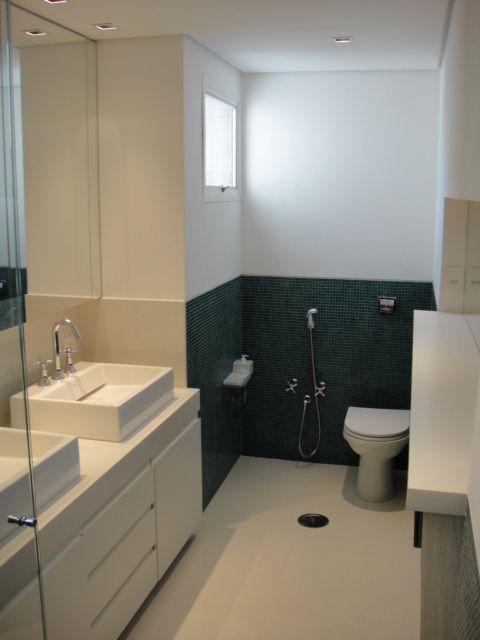 lavao decorado com pastilhas verdes