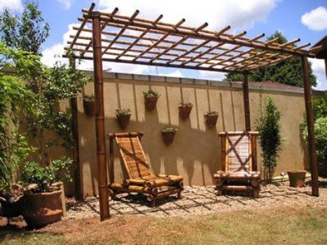 Jardins pequenos com pergolado