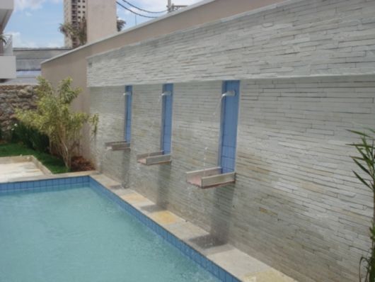 Pedras para piscinas