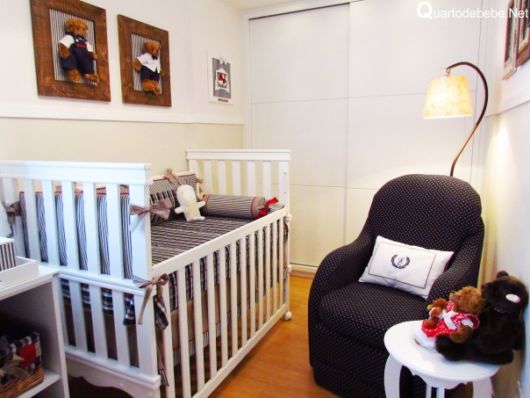 poltrona para quarto de bebê
