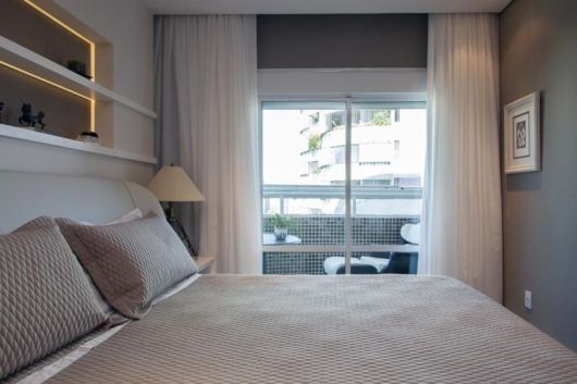 cortina branca longa