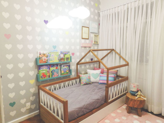 quarto com cama casinha