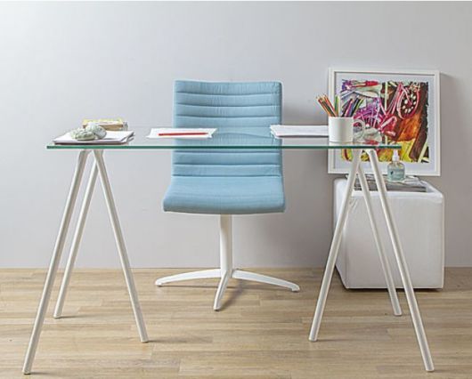 Mesa tipo cavalete para escritório