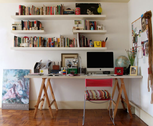 Mesa tipo cavalete para escritório