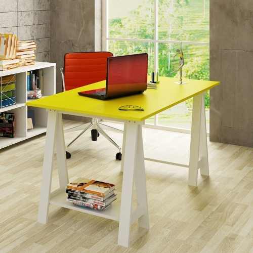 Mesa de MDF com pés cavaletes