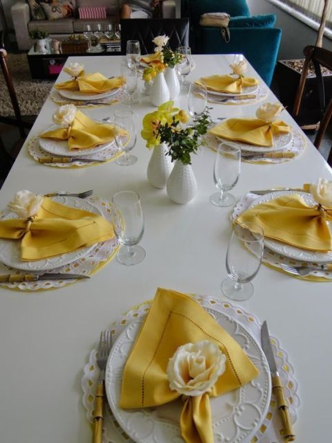 mesa para almoço de domingo
