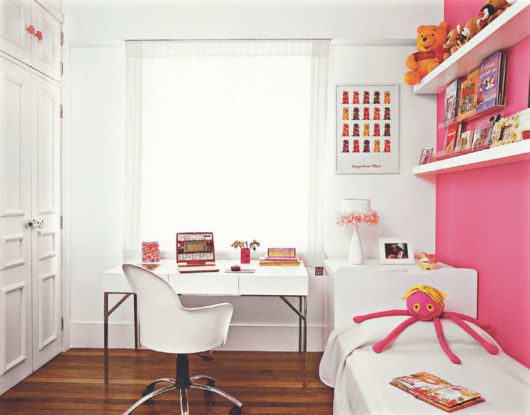 Quarto para meninas e mulheres simples